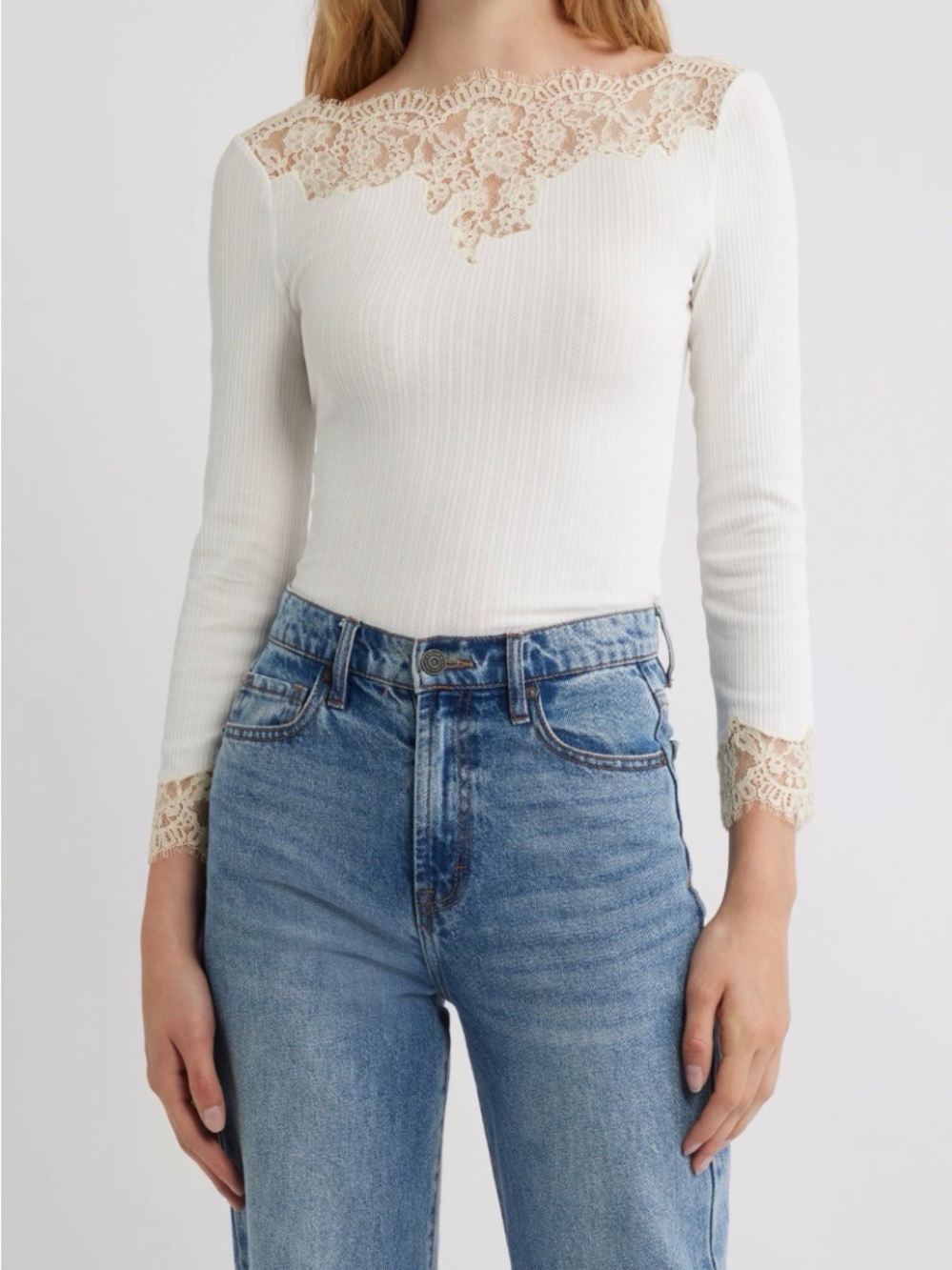 DÔEN
Riana Lace-Trim Rib-Knit T-Shirt